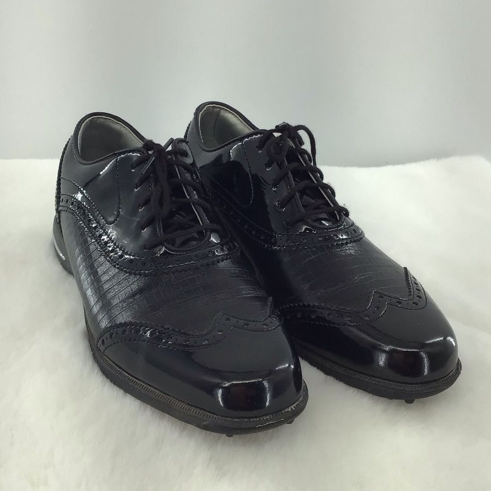FootJoy Limited Collection Patent Leather Oxford’s Size 7 Like New Condition